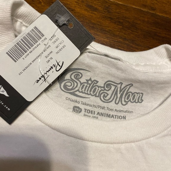 NWT Primitive Sailor Moon Guardians Tee Ladies Small - Picture 4 of 7